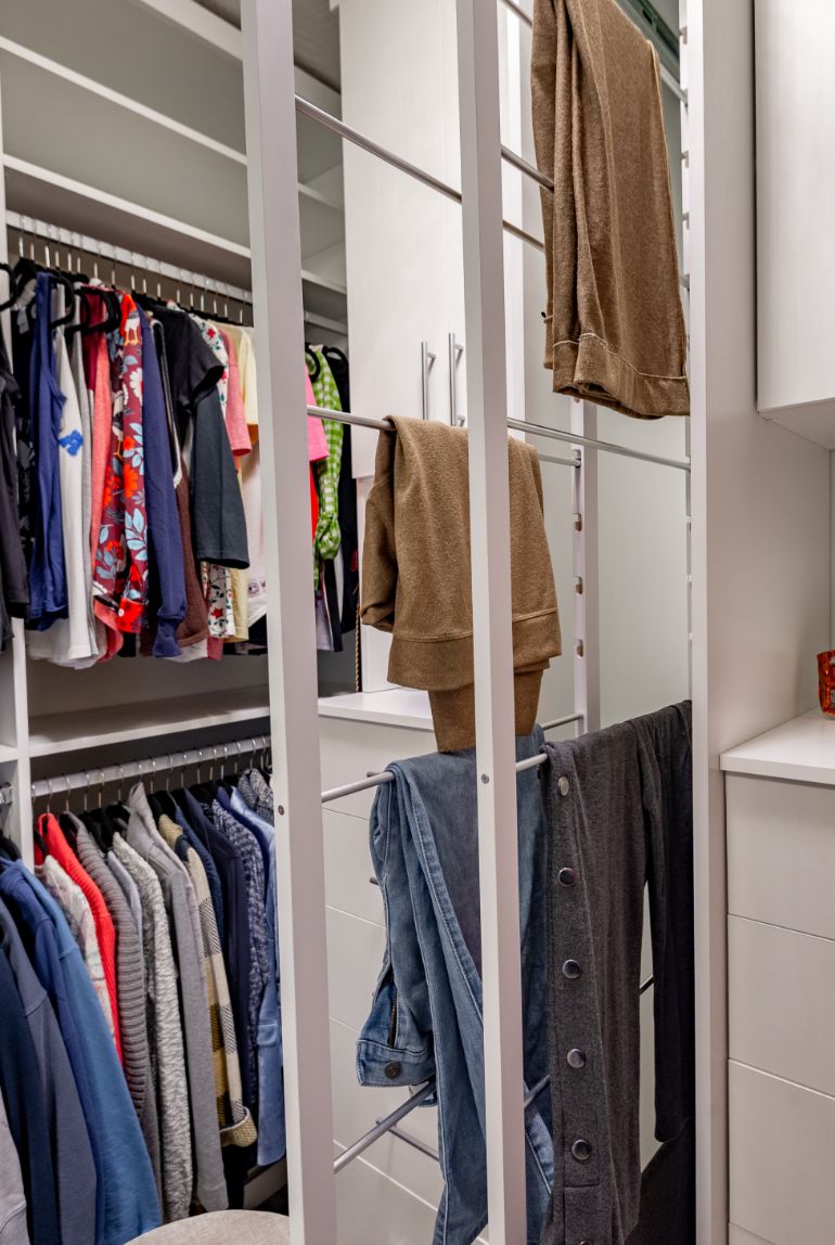 Closet with drying racks detail