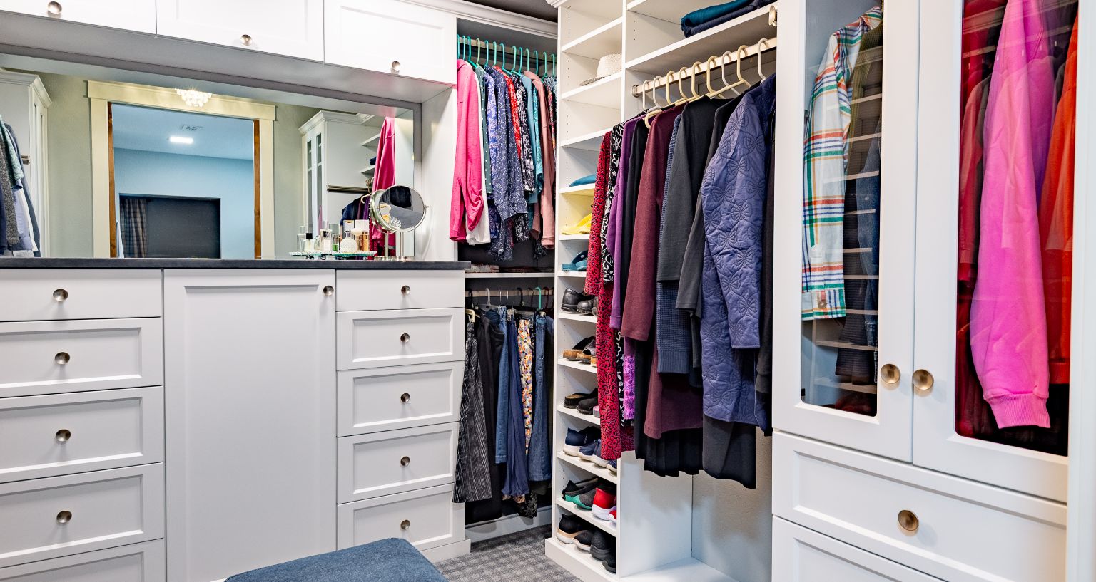 Spacious closet her side detail