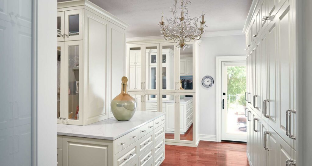 Formal closet masterpiece feature